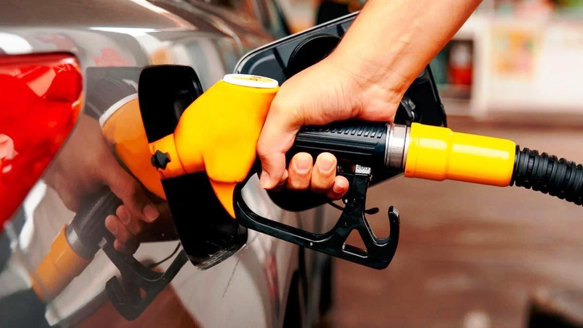 PETROBRÁS ANUNCIA REDUÇÃO DE 5,2% NO PREÇO DA GASOLINA PARA AS DISTRIBUIDORAS