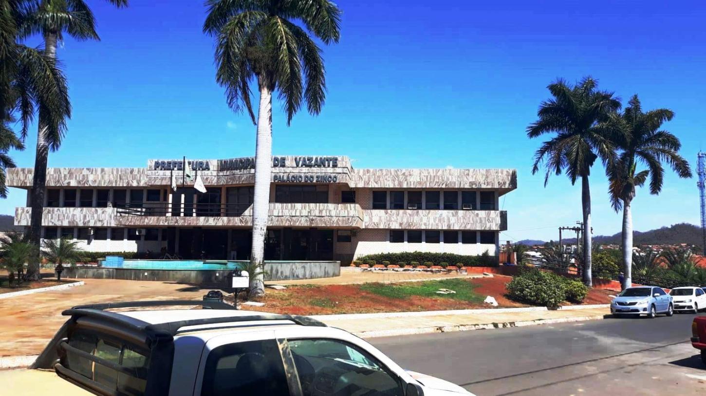 PREFEITURA DE VAZANTE ABRE PROCESSO SELETIVO PARA AGENTE DE ADMINISTRAÇÃO PÚBLICA