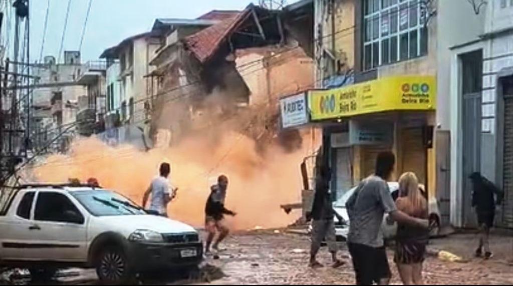 SALDO DA TRAGÉDIA DAS CHUVAS CHEGA A 36 MORTOS NA ZONA DA MATA MINEIRA