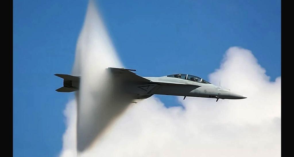 EXPLOSÃO PROVOCADA POR AVIÃO SUPERSÔNICO ASSUSTA MORADORES DE COMUNIDADES RURAIS DE VAZANTE