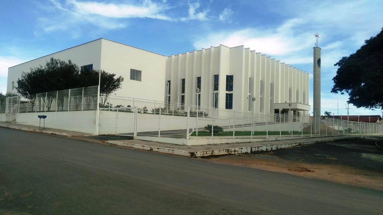 INVASOR ACESSA COFRE E LEVA MAIS DE R$ 15 MIL DA PARÓQUIA CRISTO REI DE LAGAMAR