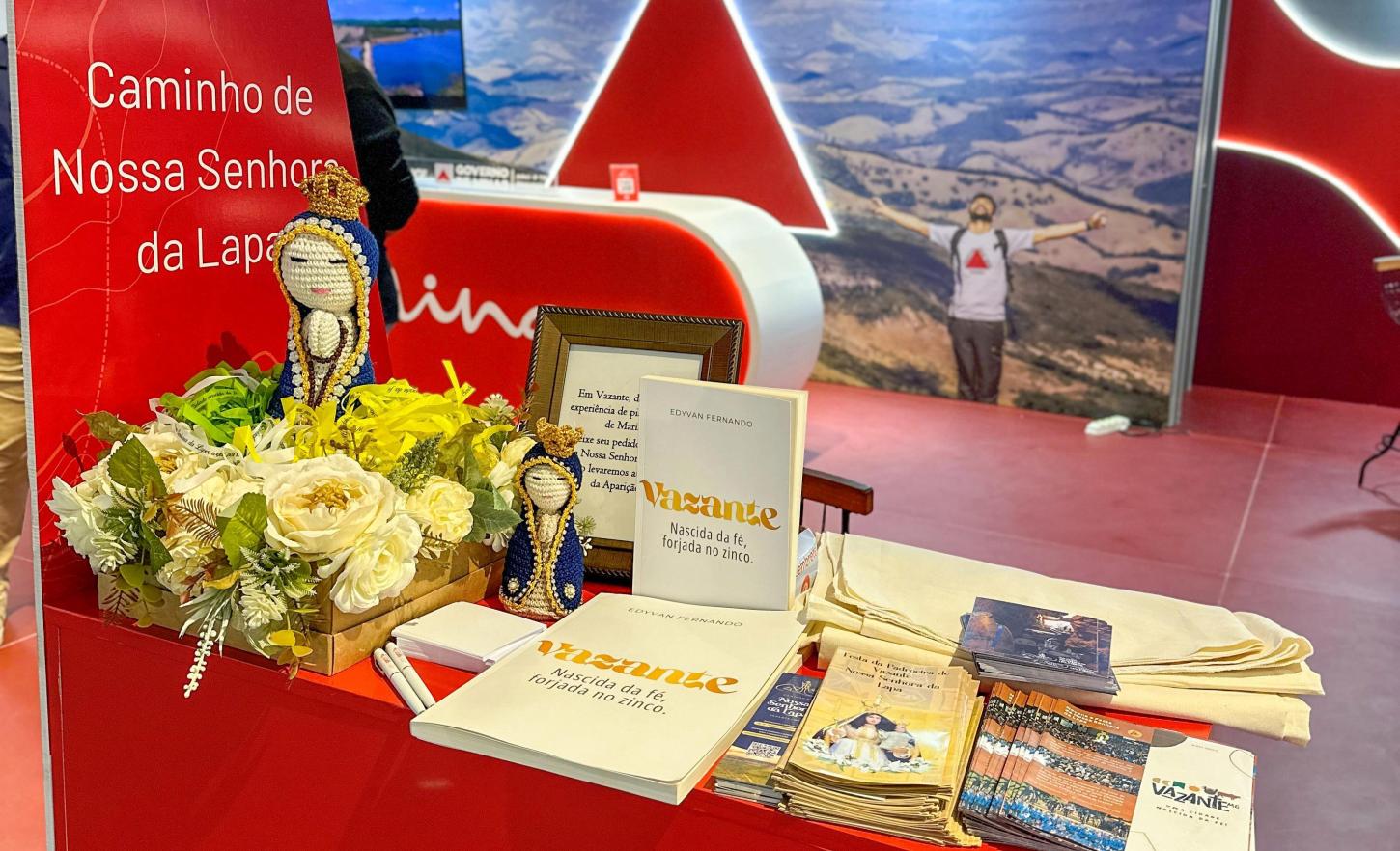 ESTANDE DE VAZANTE GANHA DESTAQUE NA MAIOR FEIRA DE TURISMO DE MINAS GERAIS