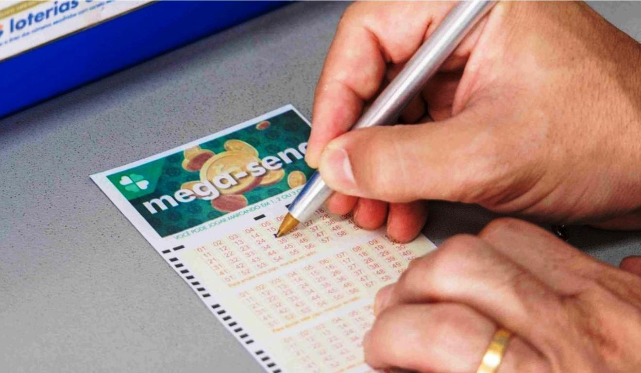 MEGA-SENA PODE PAGAR PRÊMIO DE R$ 52 MILHÕES NESTA QUINTA-FEIRA (15)