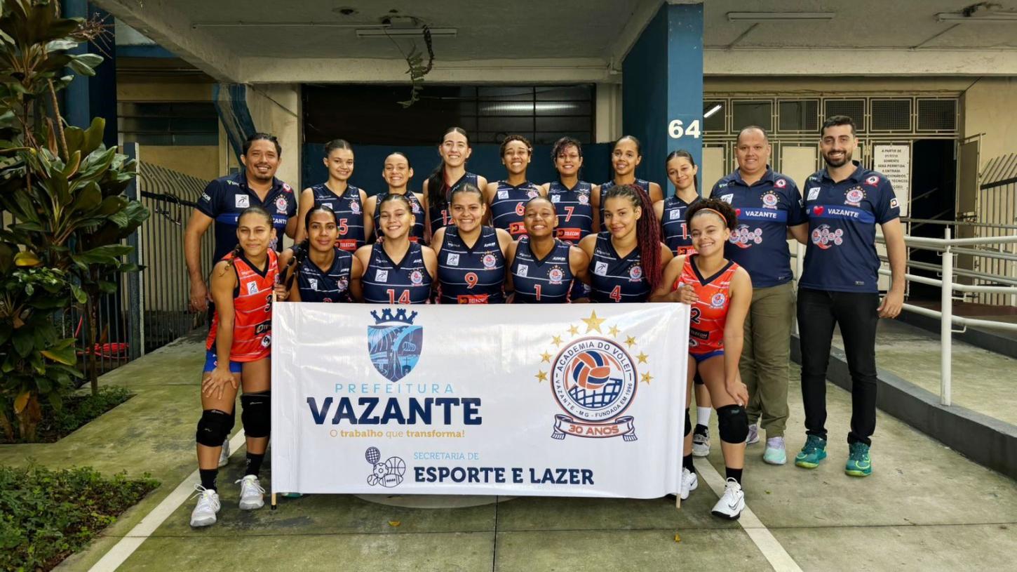 MENINAS DA ACADEMIA DO VÔLEI DE VAZANTE ESTREIAM COM VITÓRIA NO CBI SUB-19