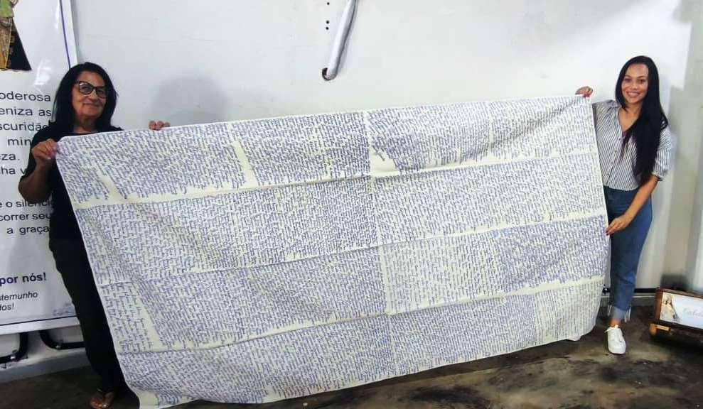 NOVO MANTO DA PADROEIRA DE VAZANTE TERÁ NOMES DE DEVOTOS E ROMEIROS DA FESTA DA LAPA