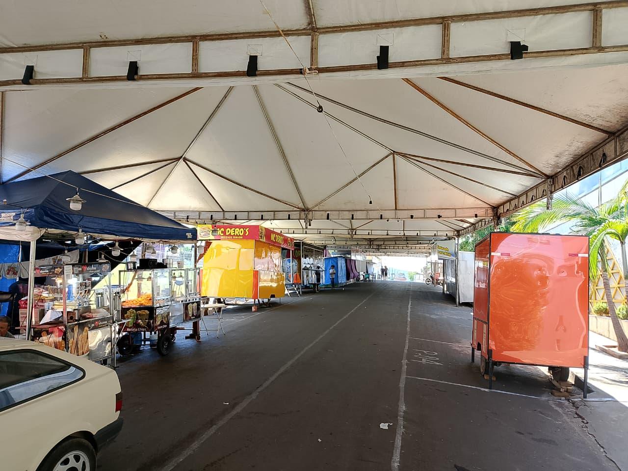 PRAÇAS DE ALIMENTAÇÃO JÁ ESTÃO SENDO LIBERADAS PARA FUNCIONAMENTO NA FESTA DA LAPA EM VAZANTE