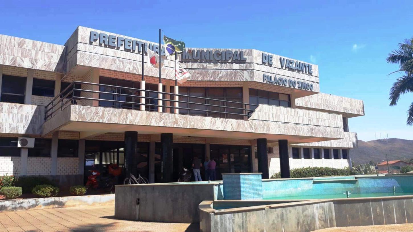 PREFEITURA DE VAZANTE FECHA NESTA QUINTA E SOMENTE REABRE NA PRÓXIMA TERÇA-FEIRA