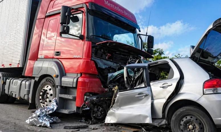 PRF REGISTRA 10 MORTES NAS RODOVIAS FEDERAIS DURANTE O FERIADÃO EM MINAS