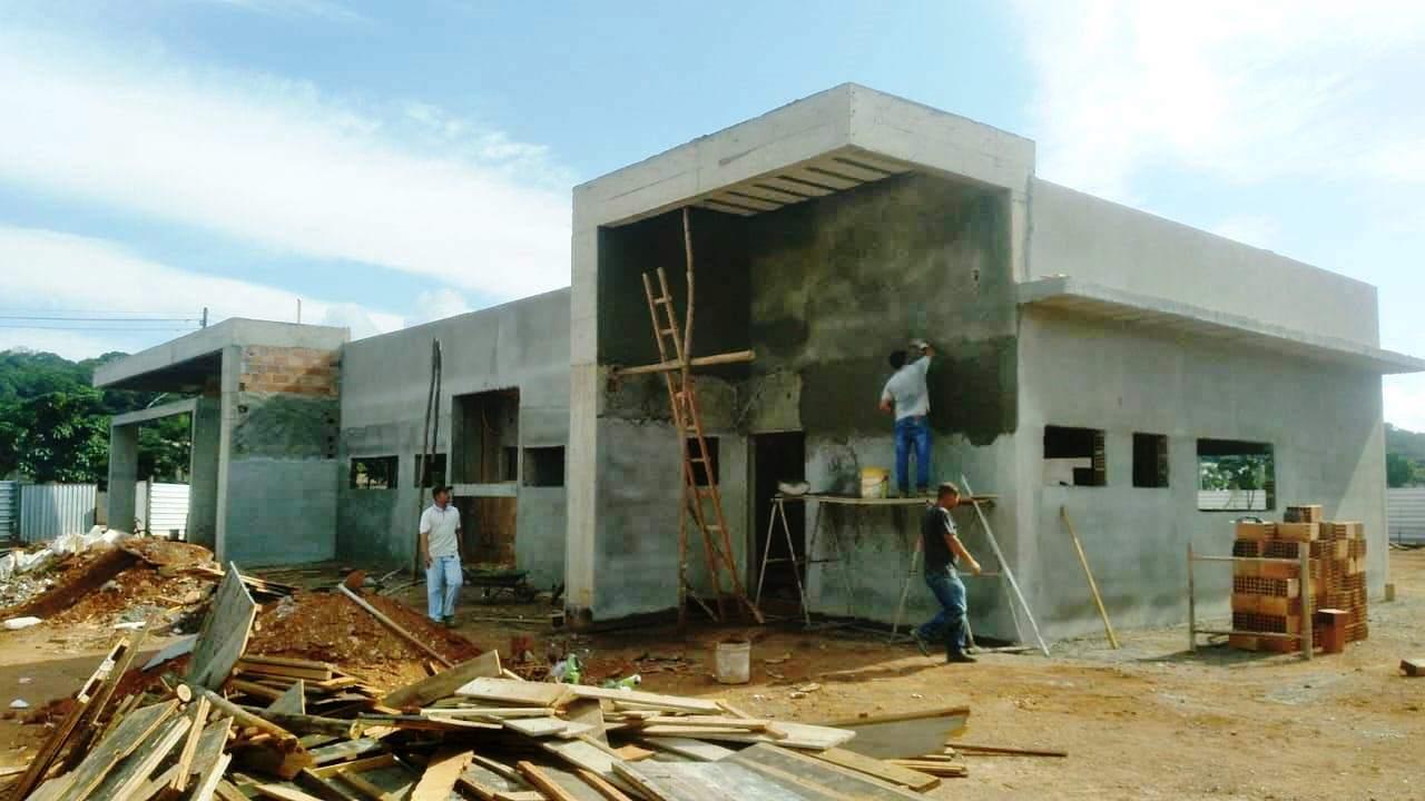 PREFEITURA DE VAZANTE PROSSEGUE COM CONSTRUÇÕES DE NOVAS UNIDADES BÁSICAS DE SAÚDE NA CIDADE