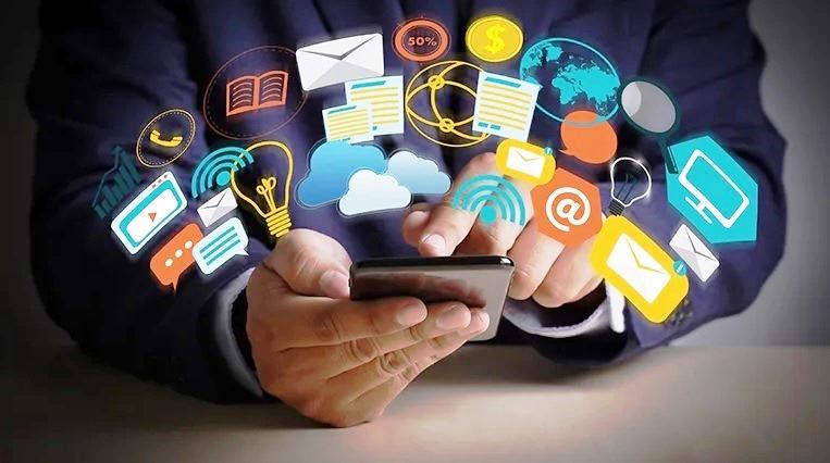 SEBRAE, SICOOB CREDIVAZ E CDL PROMOVEM OFICINAS DE MARKETING DIGITAL EM VAZANTE