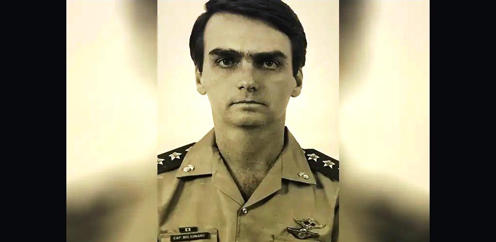 STM REJEITA PEDIDO DE BOLSONARO PARA TIRAR MINISTRO DA AÇÃO DE PERDA DA PATENTE DE CAPITÃO