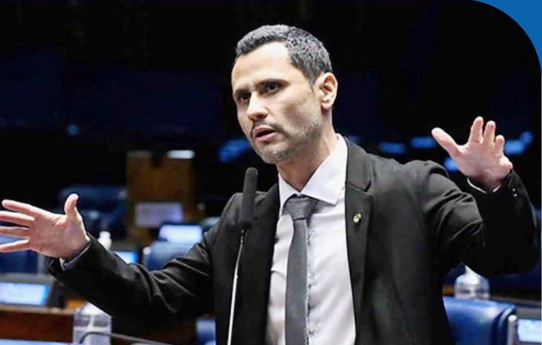 CLEITINHO AZEVEDO ANUNCIA QUE NÃO SERÁ CANDIDATO AO GOVERNO DE MINAS GERAIS