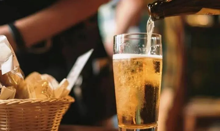 ESTADO DE MINAS NÃO VAI PROIBIR VENDA DE BEBIDAS ALCOÓLICAS DURANTE AS ELEIÇÕES 