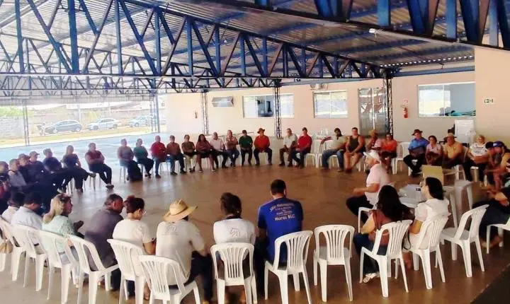 REUNIÃO DO CMDRS/VAZANTE VAI DISCUTIR PROPOSTAS PARA O DESENVOLVIMENTO RURAL NA COMUNIDADE ÁGUA QUENTE