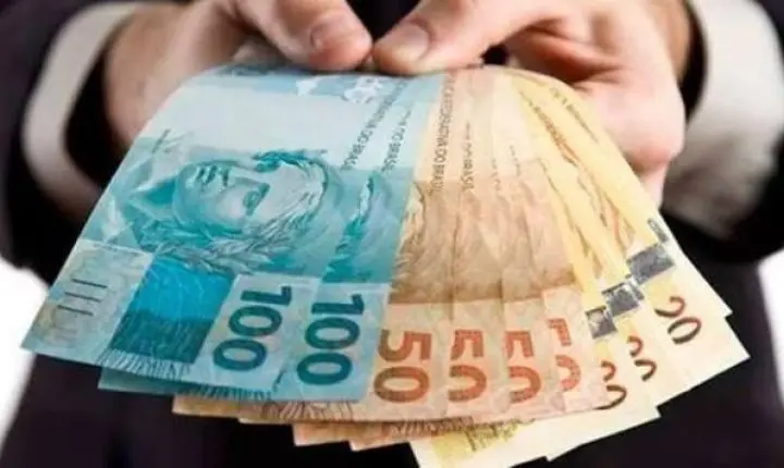 SEGUNDA PARCELA DO 13º SALÁRIO SERÁ ADIANTADA NESTE ANO