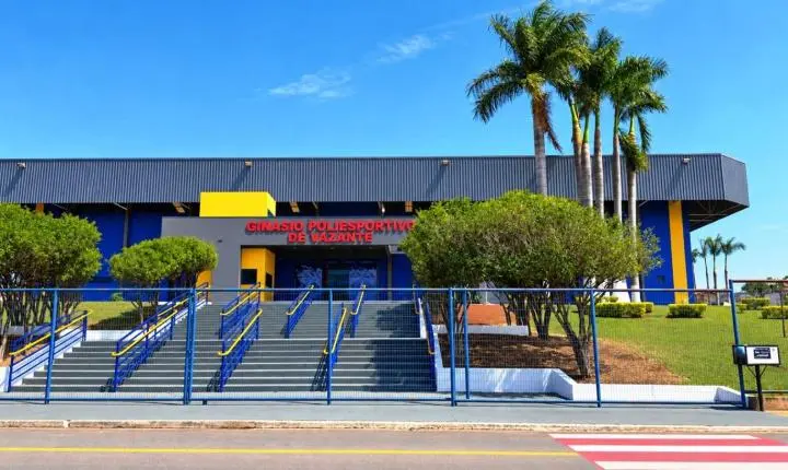 VAZANTE: REFORMA DO POLIESPORTIVO ‘RENIZÃO’ SERÁ INAUGURADA NESTA SEXTA-FEIRA (18)